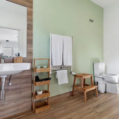 Quinta Dos Raposos- Portugal Casa de Campo Nazaré