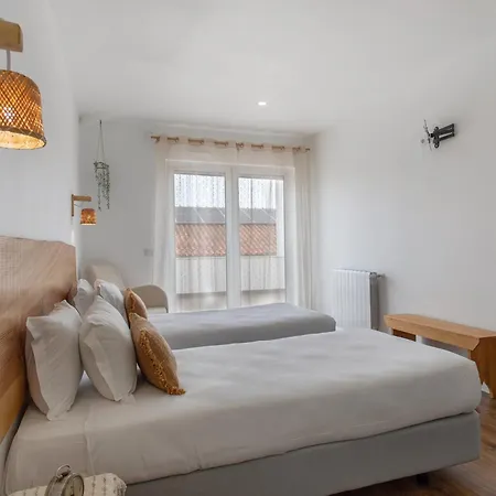 Quinta Dos Raposos- Portugal Landhaus Nazaré