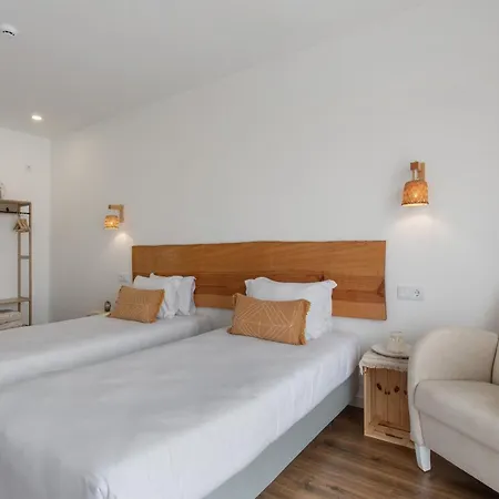 Quinta Dos Raposos- Portugal * Nazaré