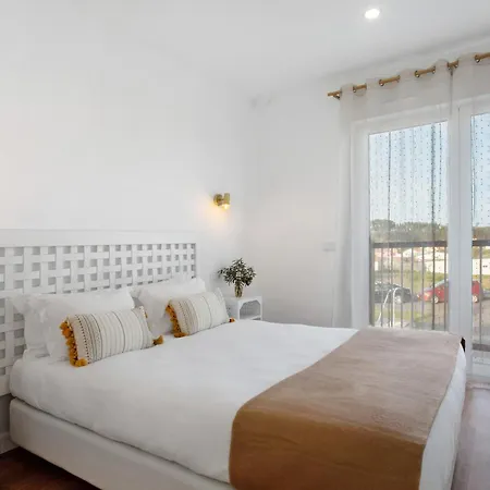 Quinta Dos Raposos- Portugal * Nazaré