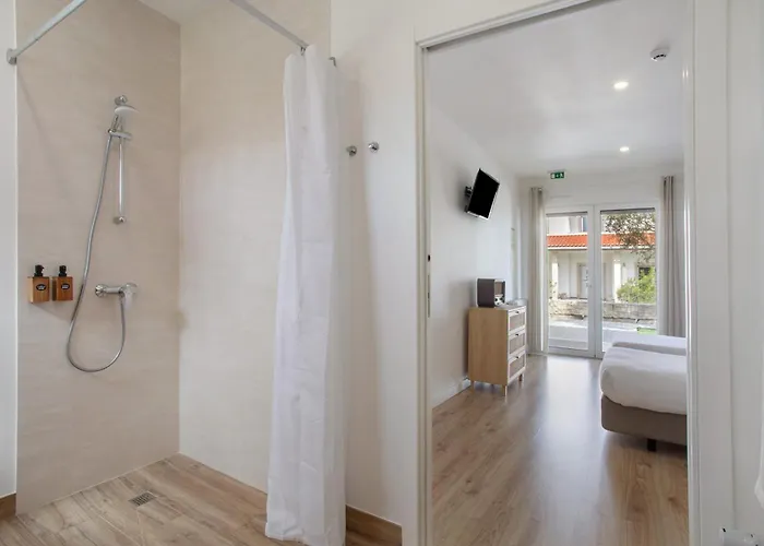 Gospodarstwo wiejskie Quinta Dos Raposos- Portugal *